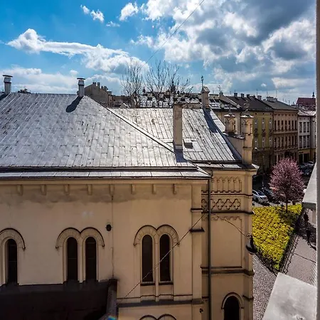 Heaven Eleven - Old Town Krakow