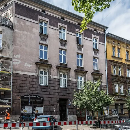 Heaven Eleven - Old Town Apartment